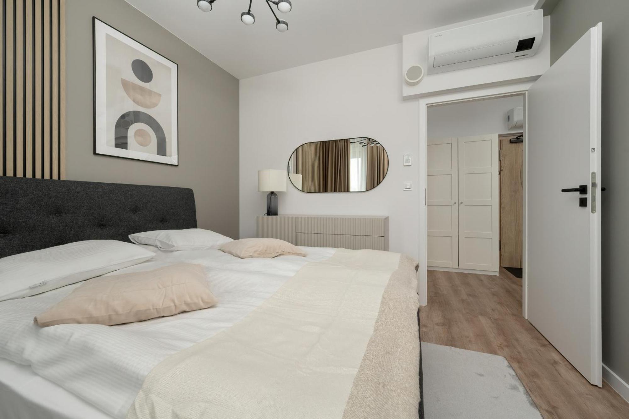 Apartamenty Zwycieska Z Klimatyzacja, Free Garage Wroclaw By Noclegi Renters Kültér fotó