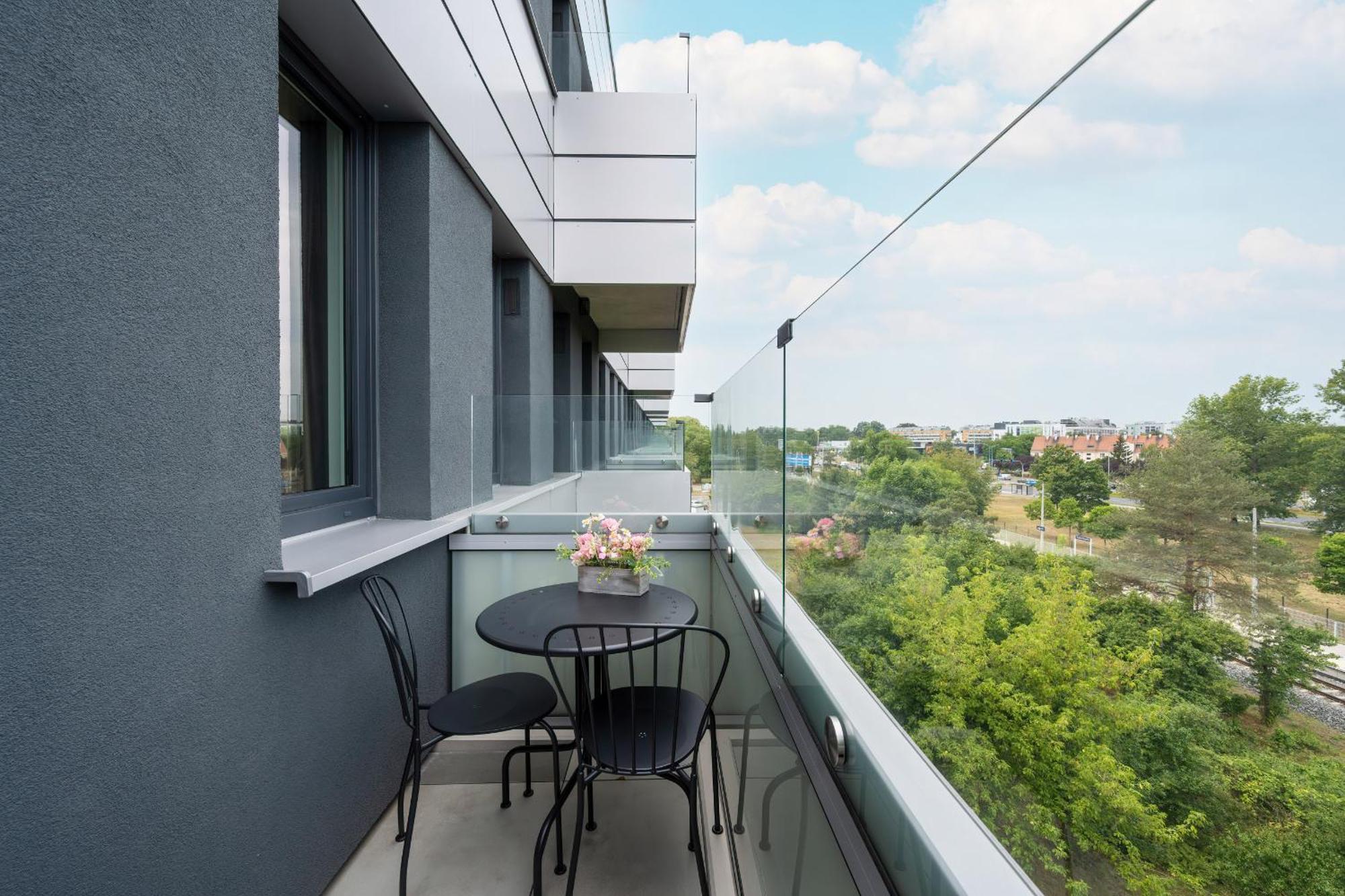 Apartamenty Zwycieska Z Klimatyzacja, Free Garage Wroclaw By Noclegi Renters Kültér fotó